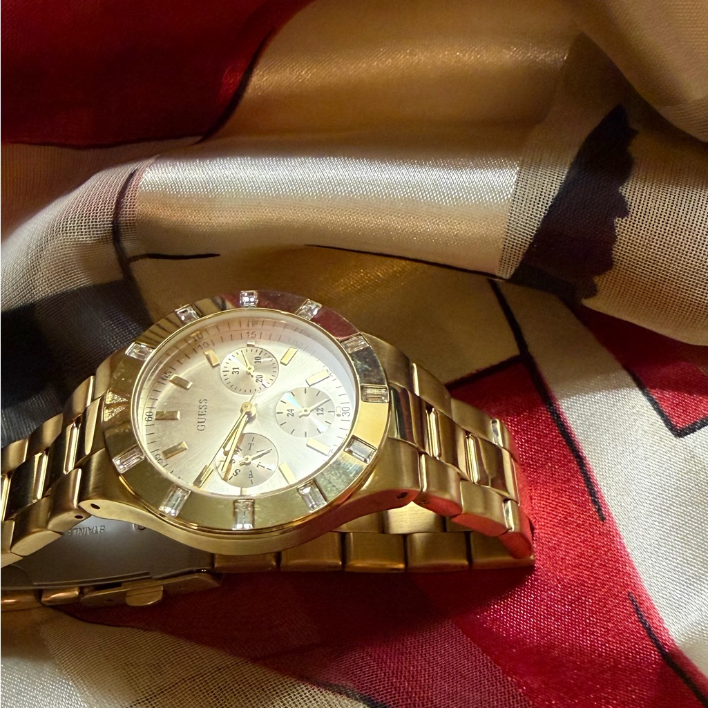 Woman’s Guess Gold Watch With Crystal Details Multifunction U1105bl1 Japan Mov’t